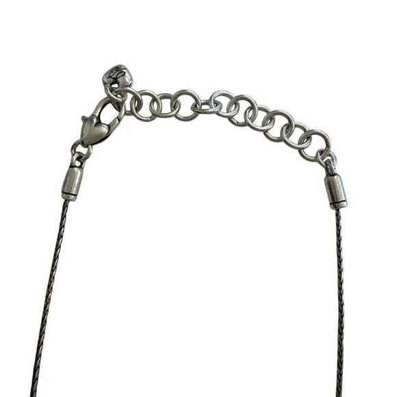 Brighton Silver Tone Circle Pendant With Soft Jade Tear Drop Stones - Picture 4 of 7